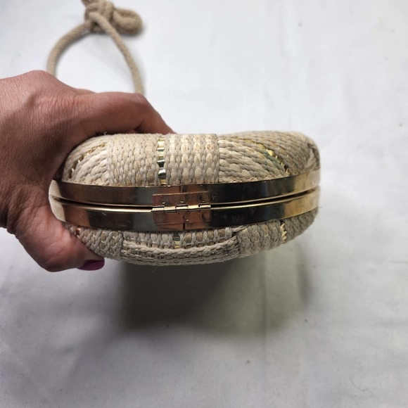 Vintage Italian Round Shoulder Bag Woven Rope Design Hinged - Picture 4 of 8